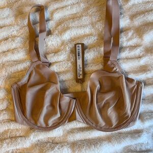 SKIMS NWT 32DD no show molded unlined demi bra color MICA